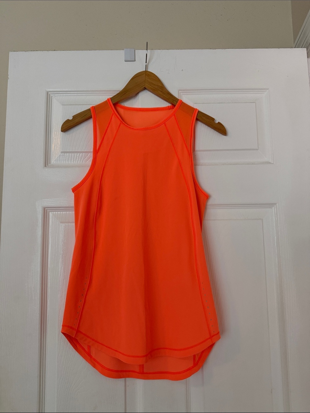 Lululemon Sculpt tank Size 2